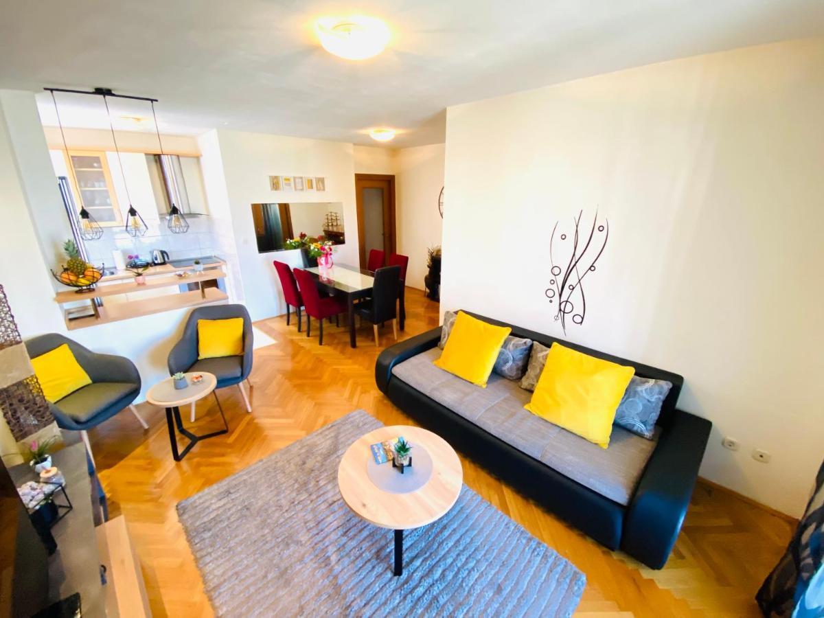 Apartment Lucija Спліт Екстер'єр фото